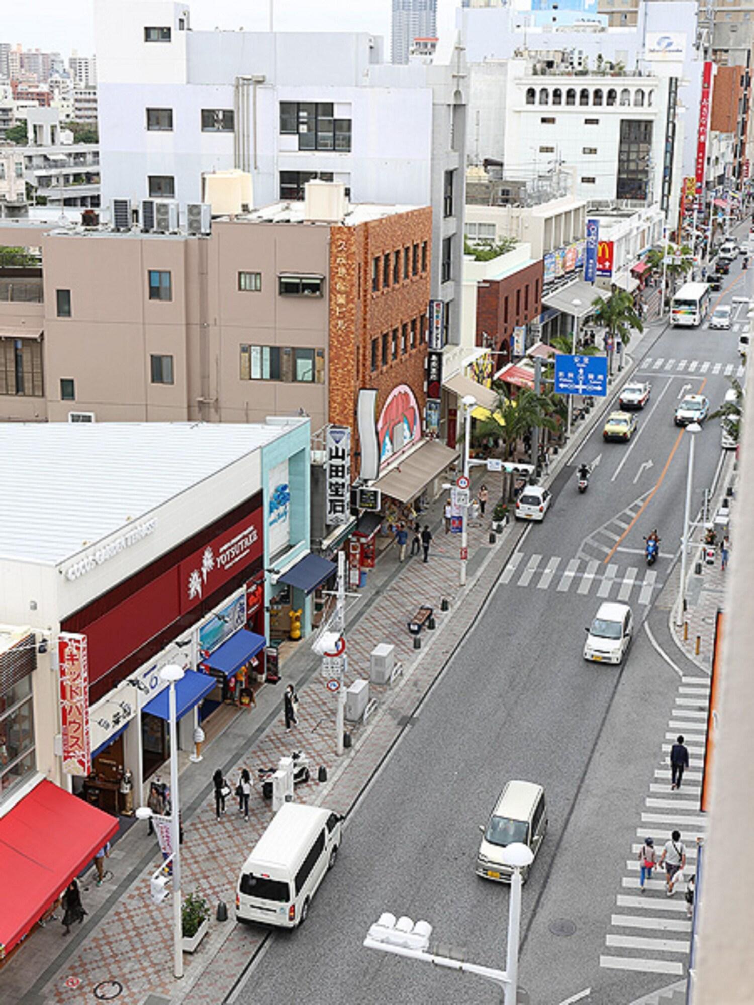 Hotel Naha City -Kokusai Street- Экстерьер фото